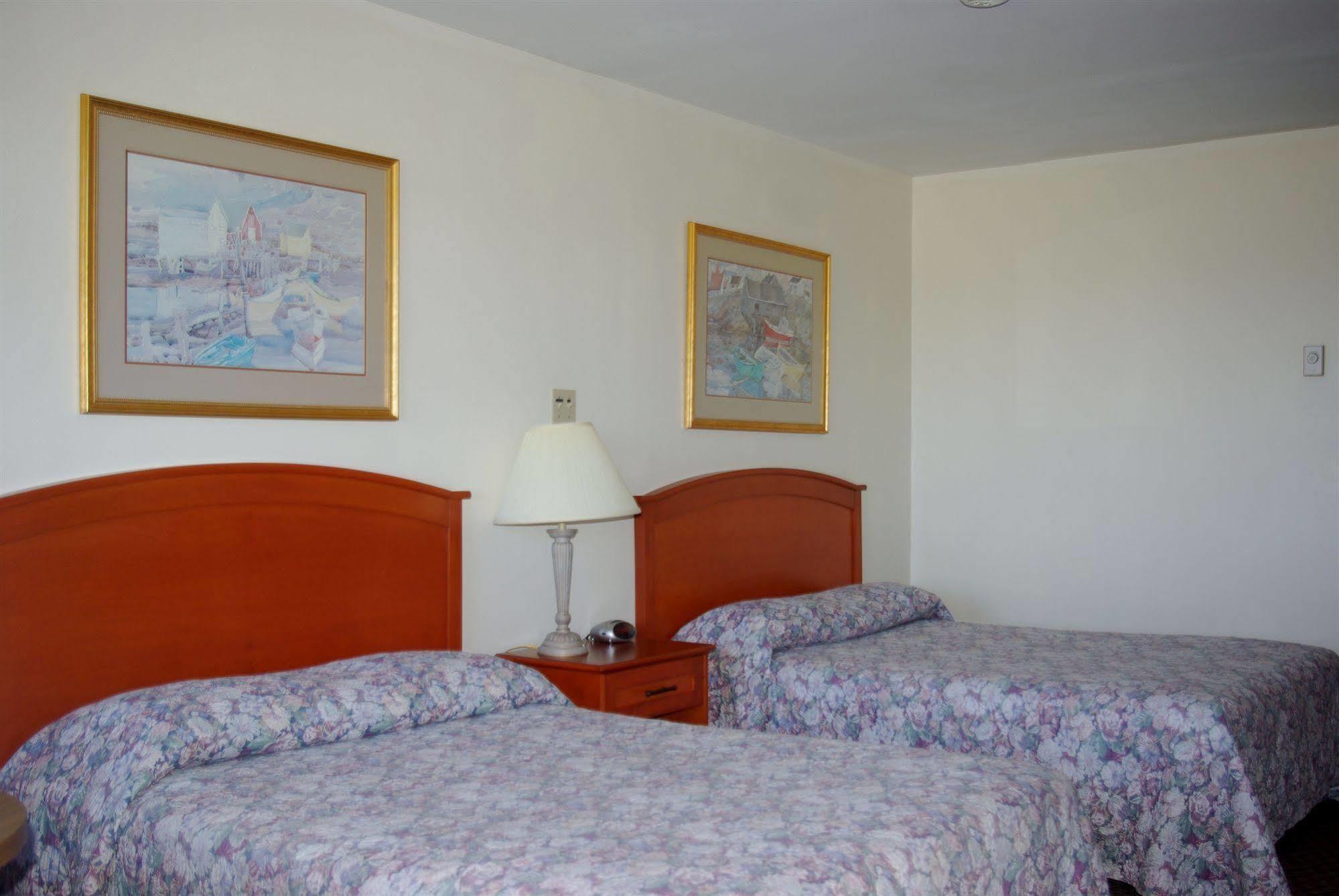Tidal Bore Inn Truro Kültér fotó